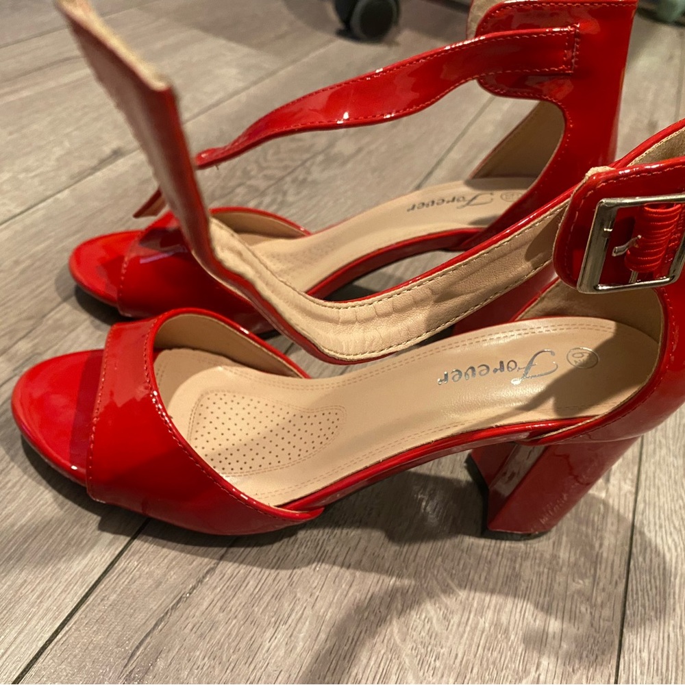Women Genuine Red leather heels size 6.5